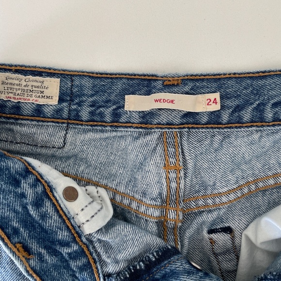 SOLD Levis Button Fly Wedgie Jeans - Picture 3 of 6